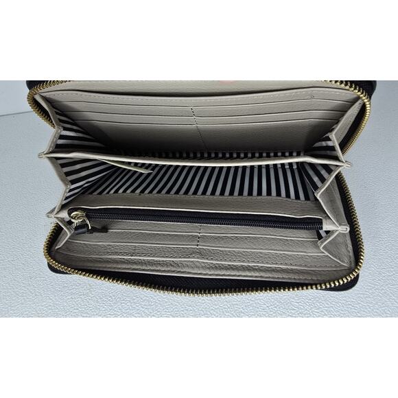 kate spade NY Continental Wallet Cobble Hill Leather Zip Around Lacey Beige - Picture 8 of 11